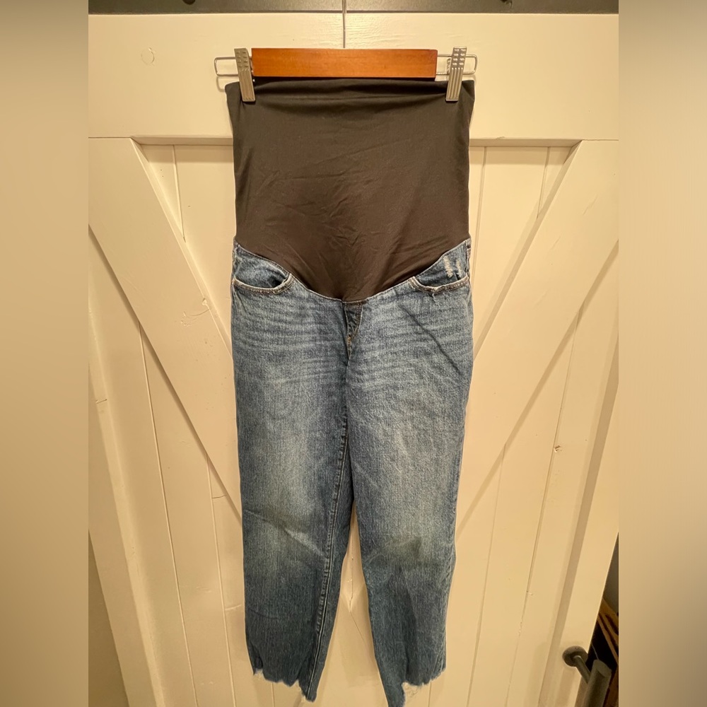 SOLD!! LOFT Maternity Raw Hem Ankle Straight size2